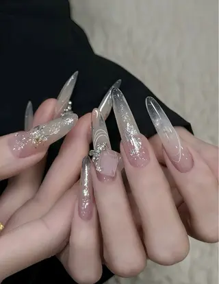 ネイル D-BEAUTY Nailsalonのネイルデザイン