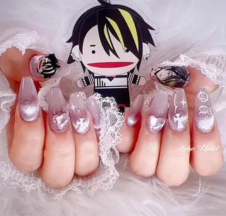 ネイル She   Nail所属・ISA_ BELLAのネイルデザイン