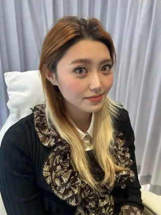 マツエク・マツパ レイヤー／マツエク 💋𝑨𝑵𝑵𝑨のヘアスタイル