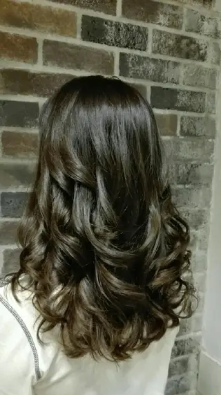 セミロング カラー パーマ ヘアアレンジ メンズ キッズ ネイル マツエク・マツパ Beauty＆Relaxation MEGUMI所属・MEGUMI megumiのヘアスタイル