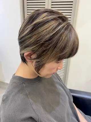 ショート カラー 韓国ヘア🇰🇷 YUKINAのヘアスタイル