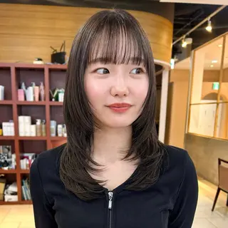 セミロング カラー このか/似合わせ/ 透明感/ダブルカラーのヘアスタイル