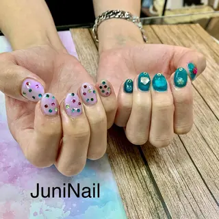 ネイル JuniNail 주니네일🇰🇷suのネイルデザイン