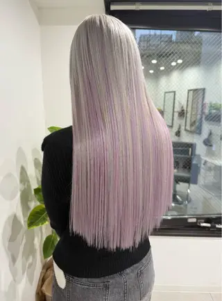 ロング COCO/ブリーチ エクステ/ハイトーンのヘアスタイル