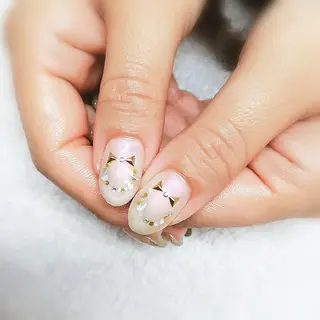 ネイル 柴崎 美幸のネイルデザイン