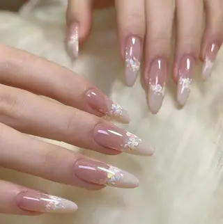 ネイル nana 🌞のネイルデザイン