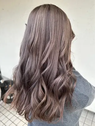 ロング Marry's  下鴨　　マリィズシモガモ所属・坂井 さやかのヘアスタイル