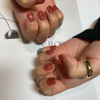 ネイル anyora nail salon所属・大人ワンホン キラキラ／Ayanoのネイルデザイン