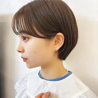 ショート カラー 顔周り/レイヤー/ 透明感/みっきーのヘアスタイル