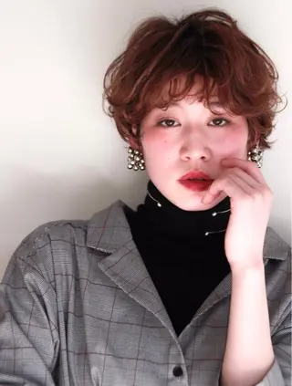 ショート カラー ヘアアレンジ 美髪.艶髪.髪質改善 LoLo.サリのヘアスタイル