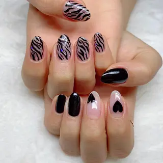 ネイル - Rolls Honey -のネイルデザイン