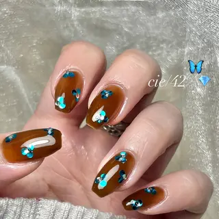 ネイル cie/42° NIJINAのネイルデザイン