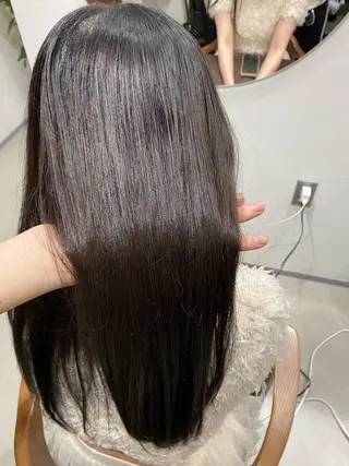 ロング M Rのヘアスタイル