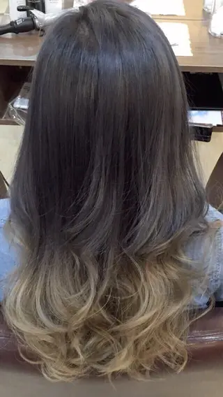 ロング カラー 指名支持率NO.1 スタイリストのヘアスタイル