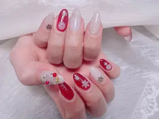 ネイル KARI ネイルサロンのネイルデザイン