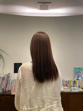 カラー ジェルメヘアー所属・城田 萌子のヘアスタイル