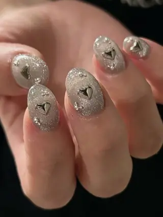 ネイル talo .のネイルデザイン