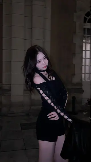 セミロング カラー ヘアアレンジ 大人っぽ中韓レディ ヘア🤍MAOのヘアスタイル