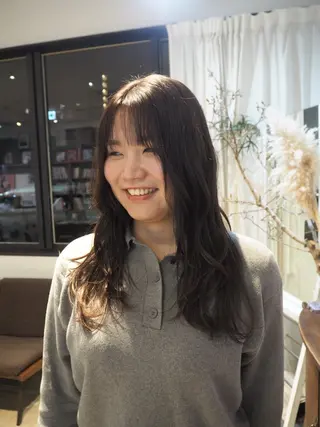 ロング カラー nishihama nanaのヘアスタイル