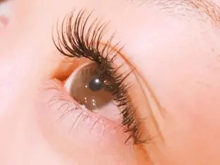 マツエク・マツパ headspa&eyelash Suu.所属・松林 真里沙のマツエク・マツパデザイン