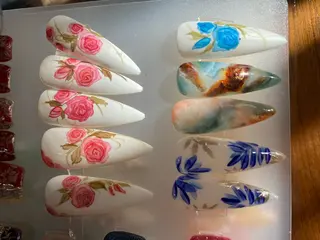 ネイル ホウ エンのネイルデザイン