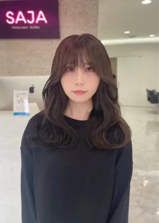 セミロング カラー 福田 奈那のヘアスタイル