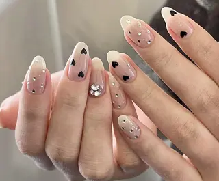 ネイル AB マツエクネイルサロンのネイルデザイン