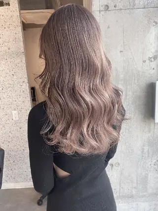 ロング カラー ヘアアレンジ mood 髪質改善 ダブルカラーのヘアスタイル
