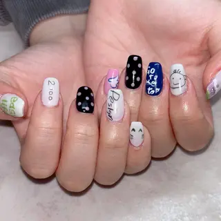 ネイル mimi 高石桃朱のネイルデザイン