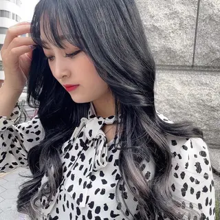 ロング カラー シールエクステ特化 ハイトーン、NANAのヘアスタイル