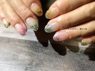 ネイル 伊藤 美里のネイルデザイン