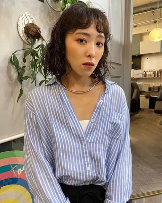 ミディアム パーマ BRIDGE所属・透明感カラー/パーマ hitomiのヘアスタイル