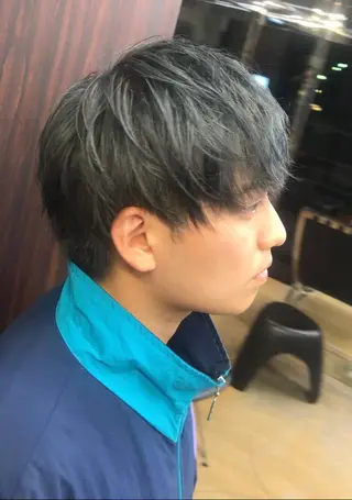 ショート カラー メンズ Vis-a-Vis志村坂上所属・段下 航一郎のヘアスタイル