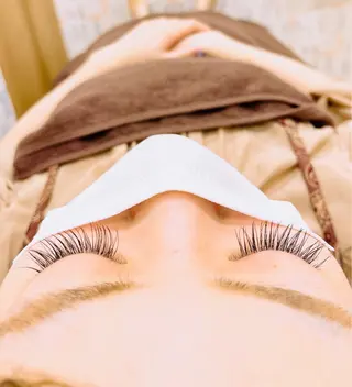 マツエク・マツパ 村上 由紀のヘアスタイル