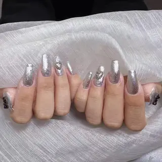 ネイル DIAMOND NailStudioのネイルデザイン