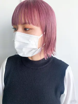 ショート nuu所属・💜ショート💜 ウルフ、ボブ二色亜美のヘアスタイル
