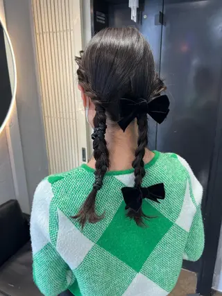 ロング maya レイヤーカットのヘアスタイル