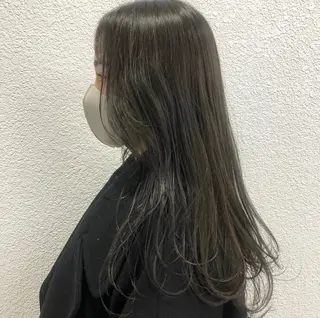 ロング カラー 渋谷 留菜のヘアスタイル