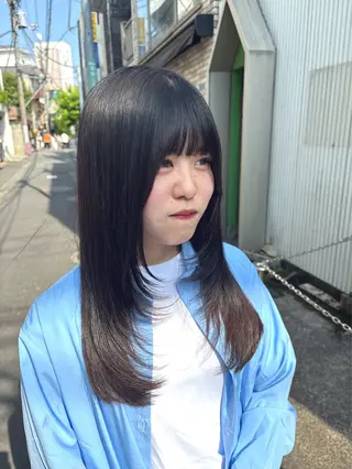 ロング 長妻莉央/縮毛矯正 髪質改善カラーのヘアスタイル