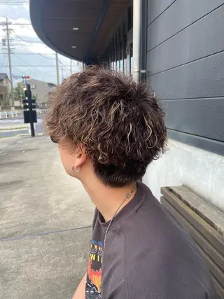 ショート カラー パーマ 千上 結希奈のヘアスタイル