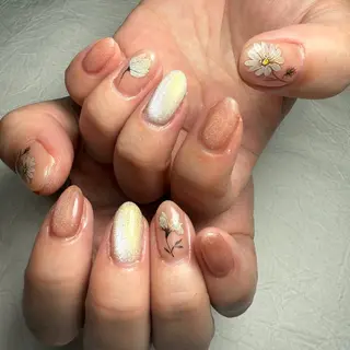 ネイル 駒月 明日香のネイルデザイン