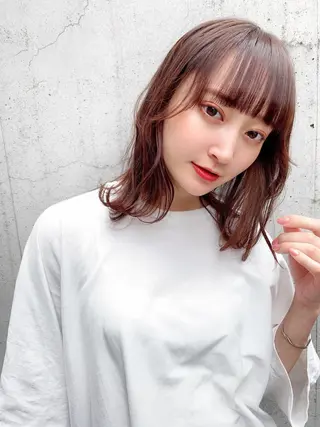 ミディアム カラー 寺山 佳貴のヘアスタイル