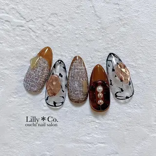 ネイル Lilly Co.のネイルデザイン