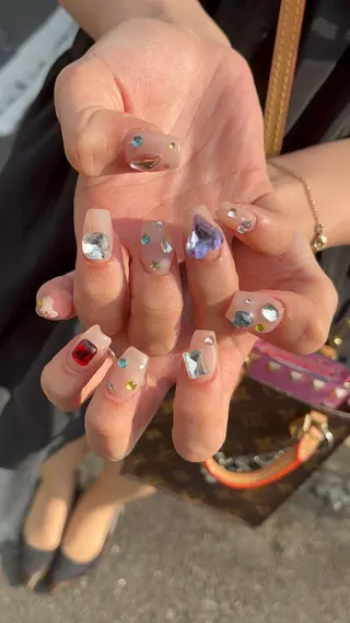 ネイル IROHA Nail 矢掛萌子のネイルデザイン