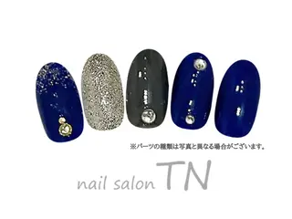 ネイル 矢川 まどかのネイルデザイン