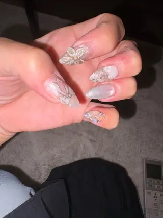 ネイル 🤍eimy nails🤍所属・eimy nails♡のネイルデザイン