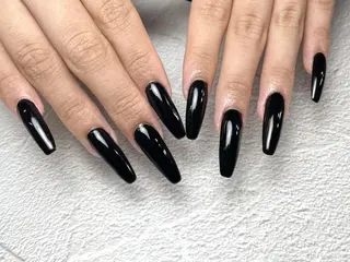 ネイル BURGUNDY ジョイシーのネイルデザイン