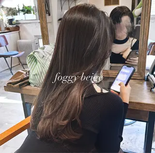 セミロング カラー 艶カラー🫧 猿渡 響のヘアスタイル