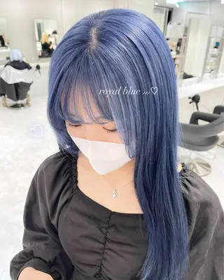 ロング カラー ヘアアレンジ 𝘳𝘺𝘰𝘬𝘢 髪質改善／ブリーチのヘアスタイル