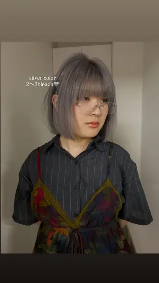 ショート リン🔔ボブ cut ベージュカラー🤎のヘアスタイル